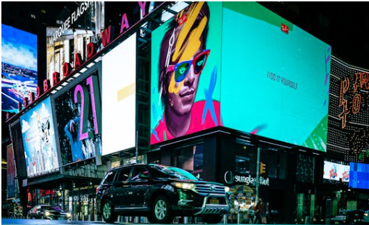 Shopping Mall LED Display- How to Choose the Right Screen