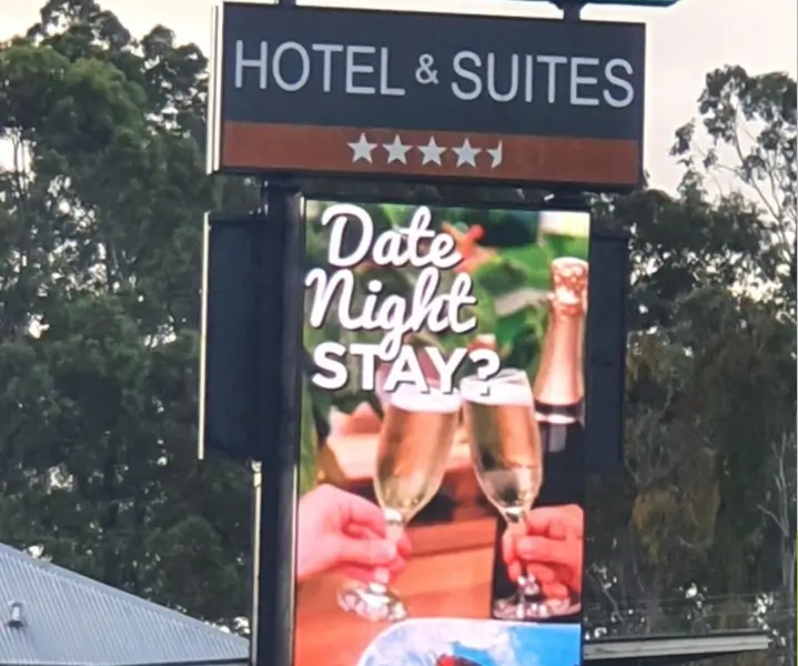 LED Signs for Business present beautiful visuals in hotels (1)